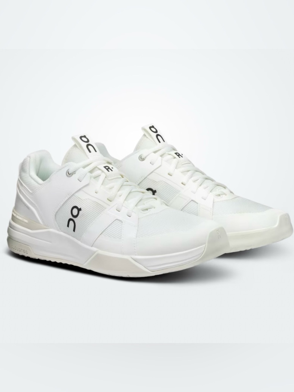 On THE ROGER Clubhouse Pro Sneaker (Brand New)